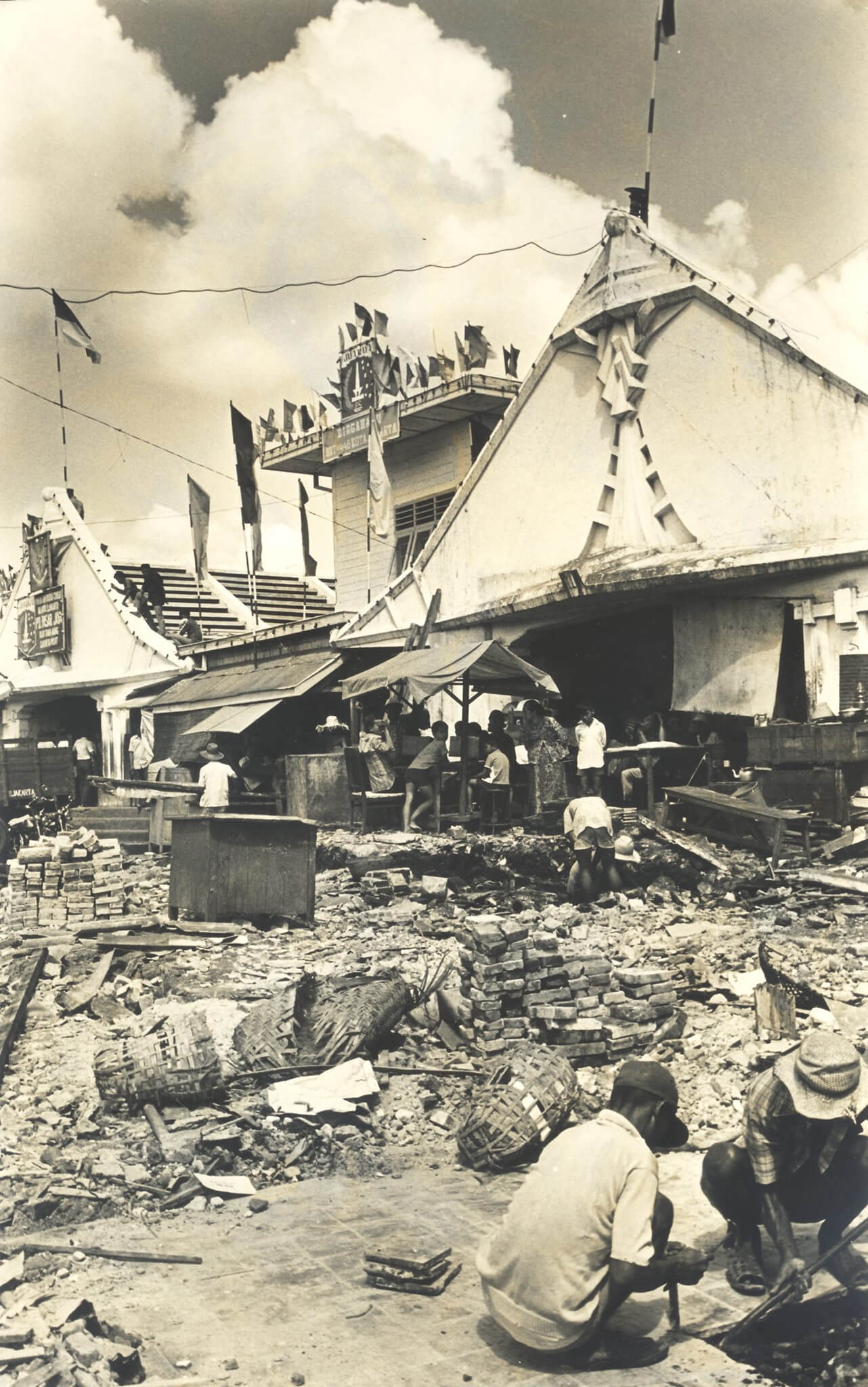Demolition Pasar Tanah Abang 1973